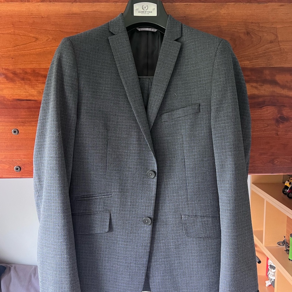 Marc New York Suit 2 piece